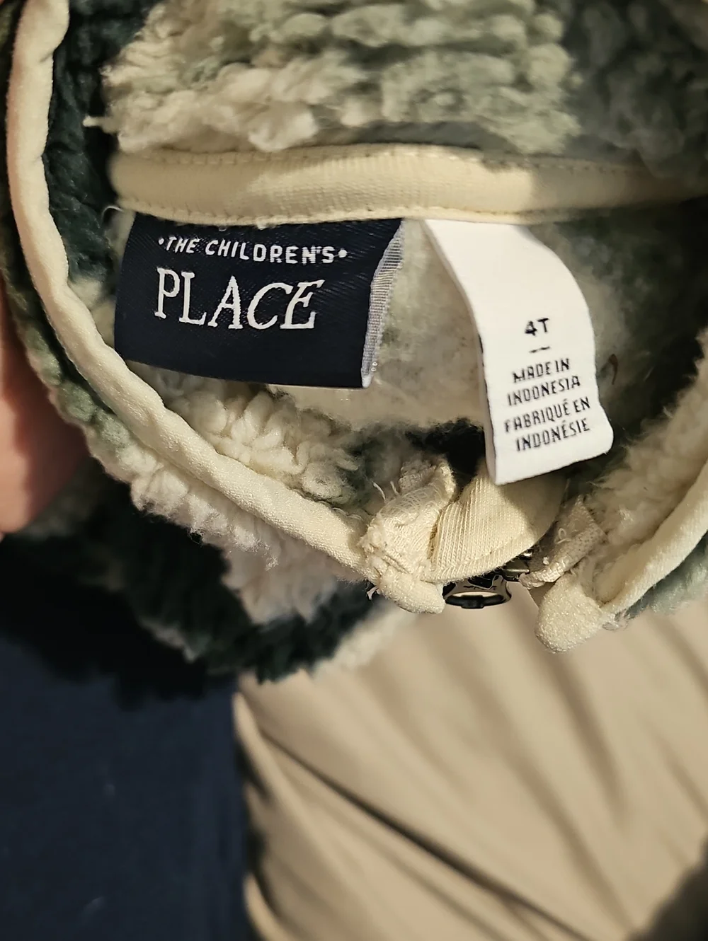 Children's Place 4T Great Condition Dinosaur Sherpa Jacket